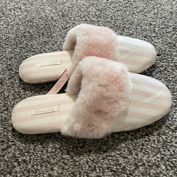 Victoria's Secret Shoes - Victoria’s Secret Slippers